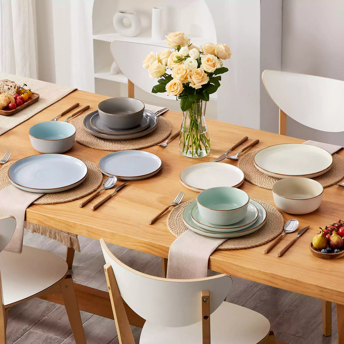 Formal vs. Casual Dinnerware: A Complete Guide to Choosing the Right Set