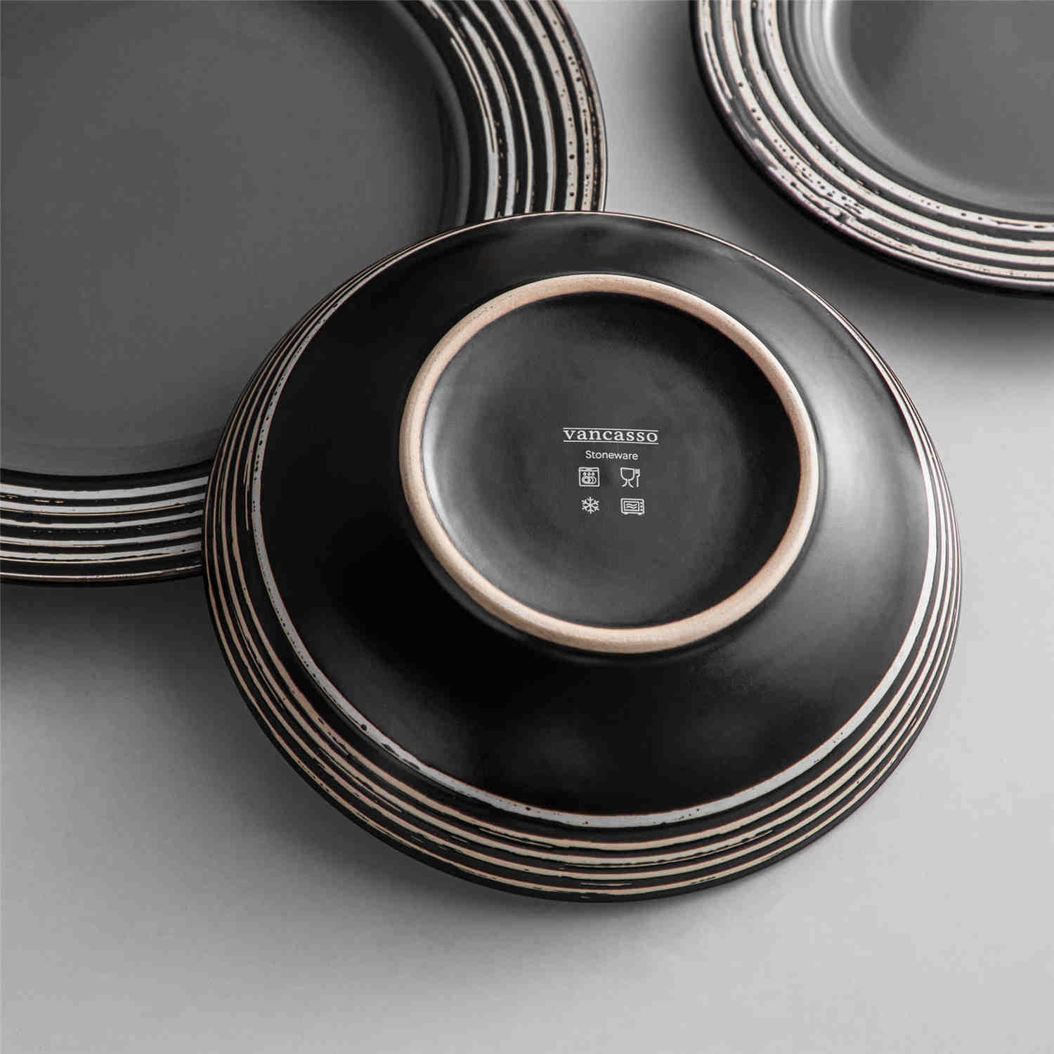 Dinnerware Pattern Line Designs Glossy Dinnerware Set | Bark Pattern | 16 Pieces