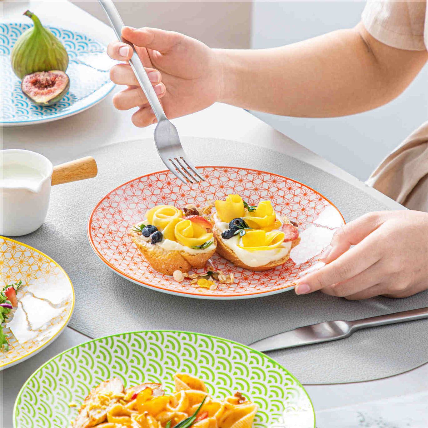 Vancasso Natsuki Collection - Vibrant Japanese-Style Dinnerware Sets