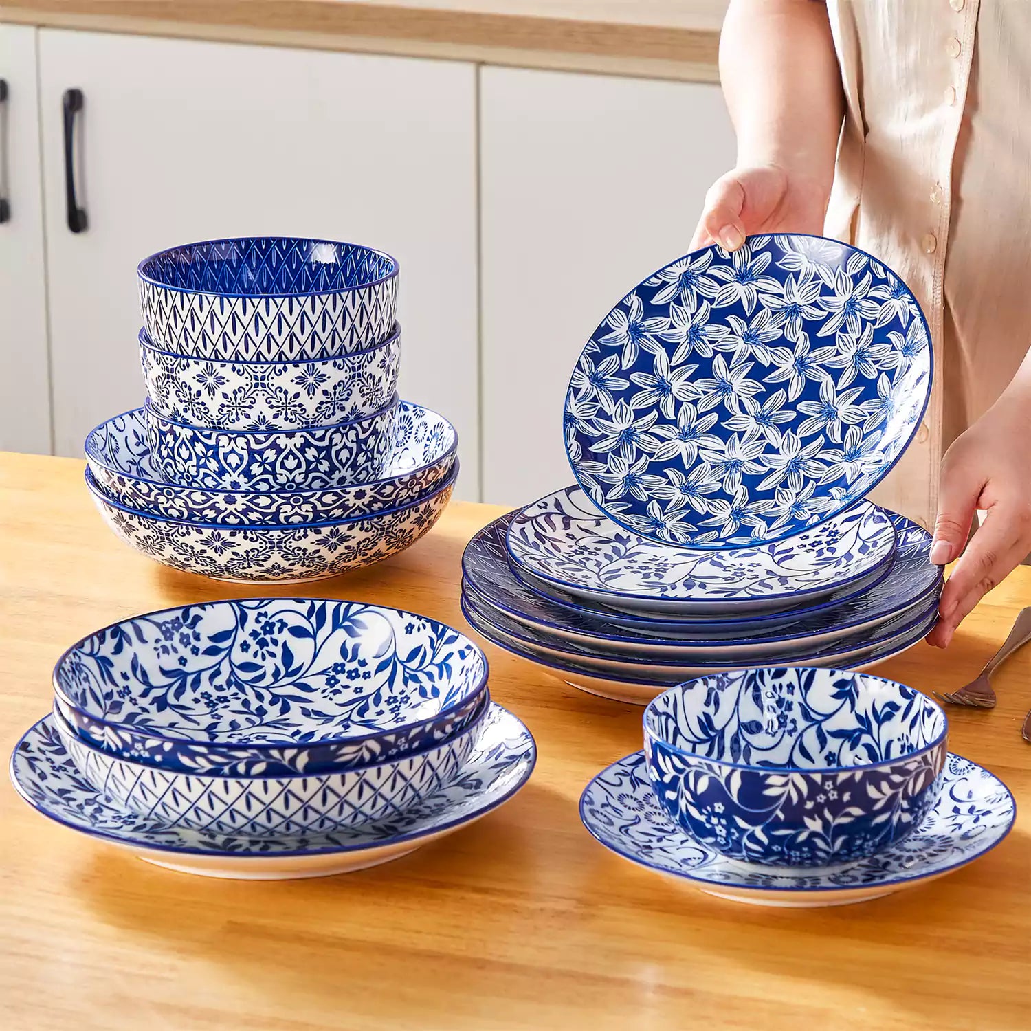 Selene 16-Piece Porcelain Dinnerware Set | Indigo Floral & Geometric ...