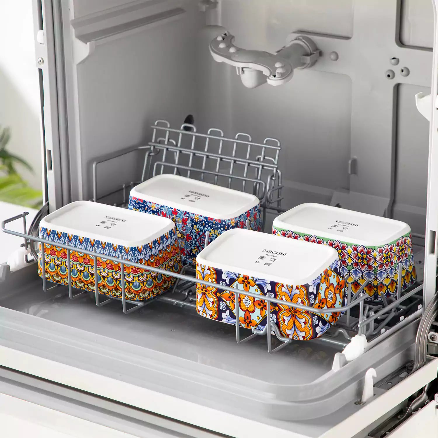 Forest green porcelain butter dish with wooden lid in boho chic style - perfect for a colorful breakfast table with bread and coffee-vancasso