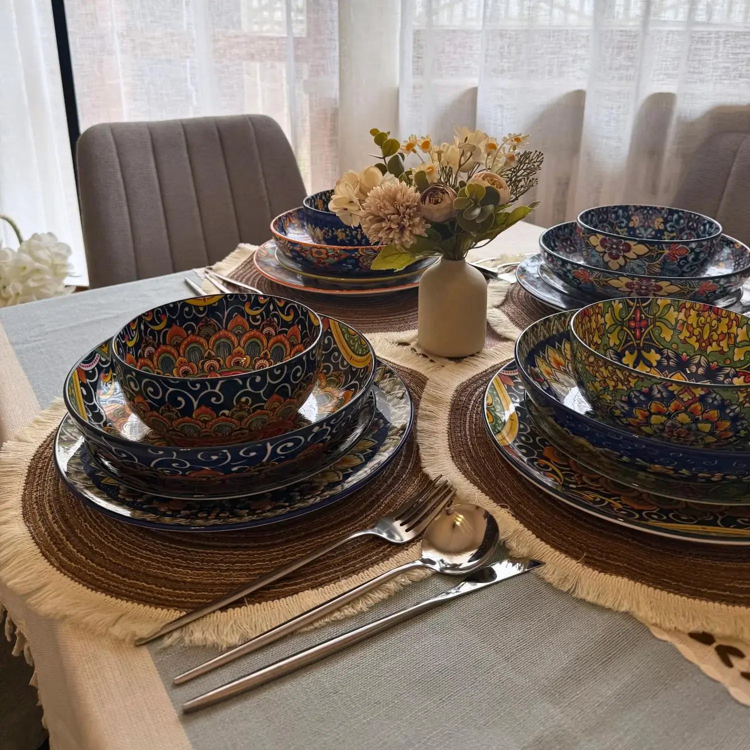 vancasso Simi 24-Piece Dinnerware Set With Double-Sided Bowls, Showcasing Vibrant Bohemian Patterns For An Elegant And Versatile Table Setting.
