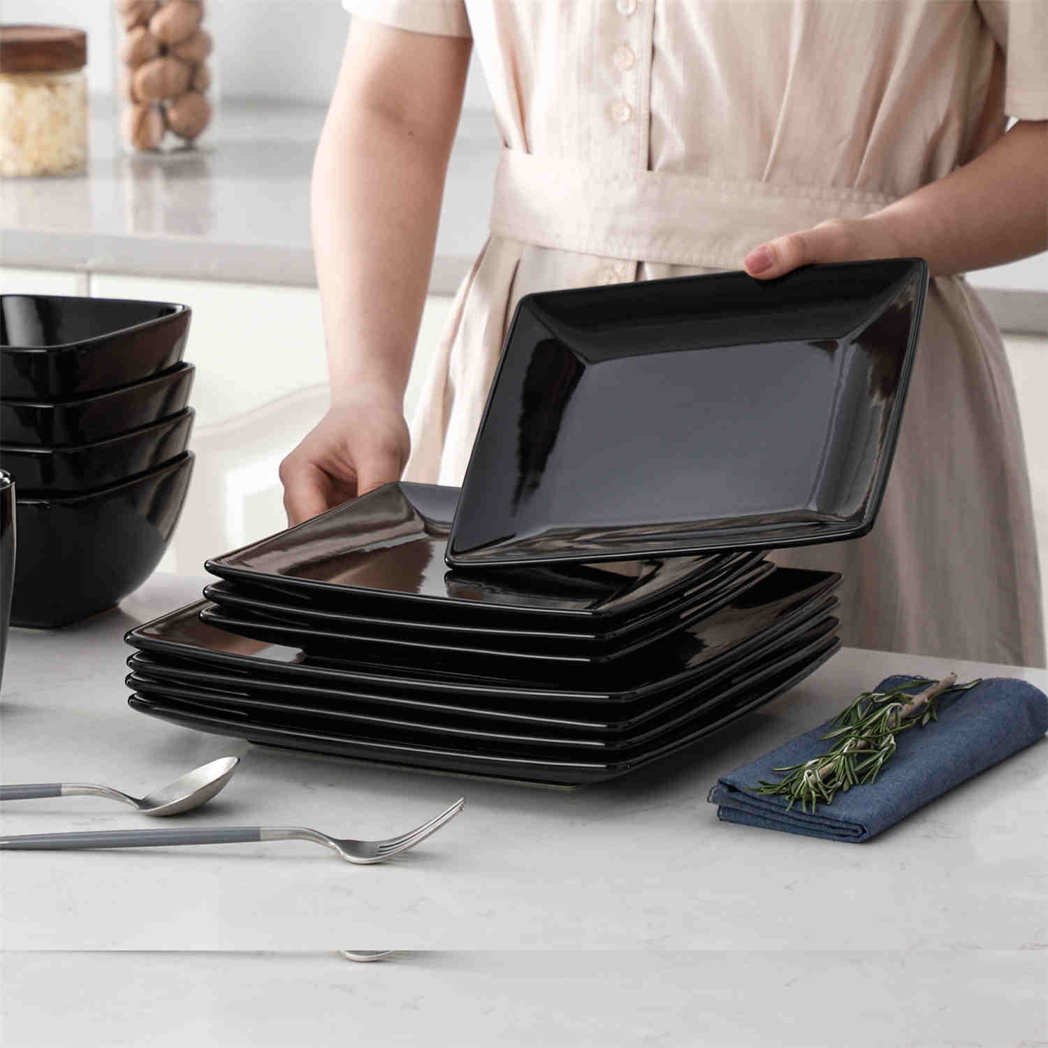 Plate Set 24-Piece Black Square Dinnerware Set Stoneware Plates