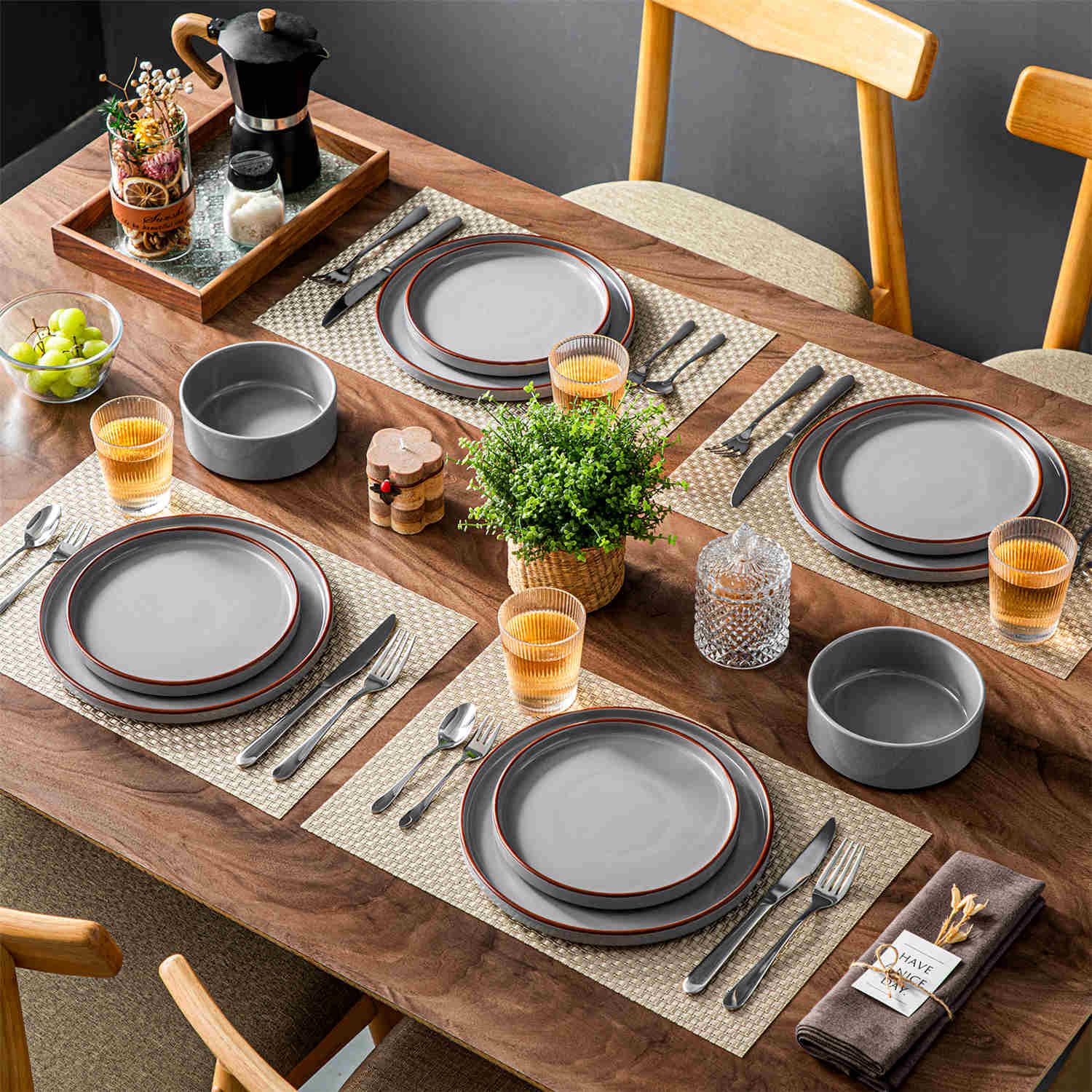 Glossy Dinner Plates Set Modern Minimalist Design